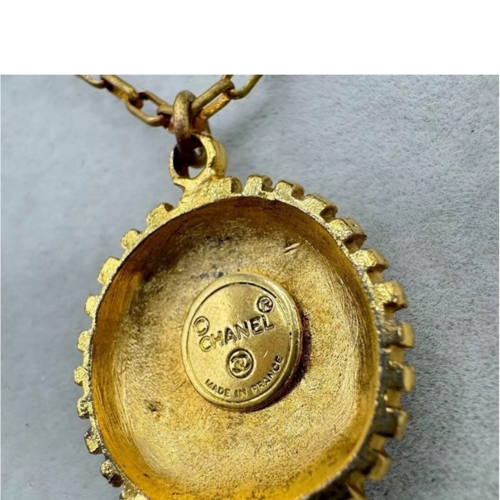 Chanel CC Necklace - 17” vintage gold plated necklace - Picture 8 of 16